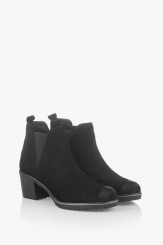 Черни велурени дамски боти Жаде