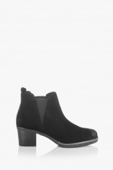 Черни велурени дамски боти Жаде